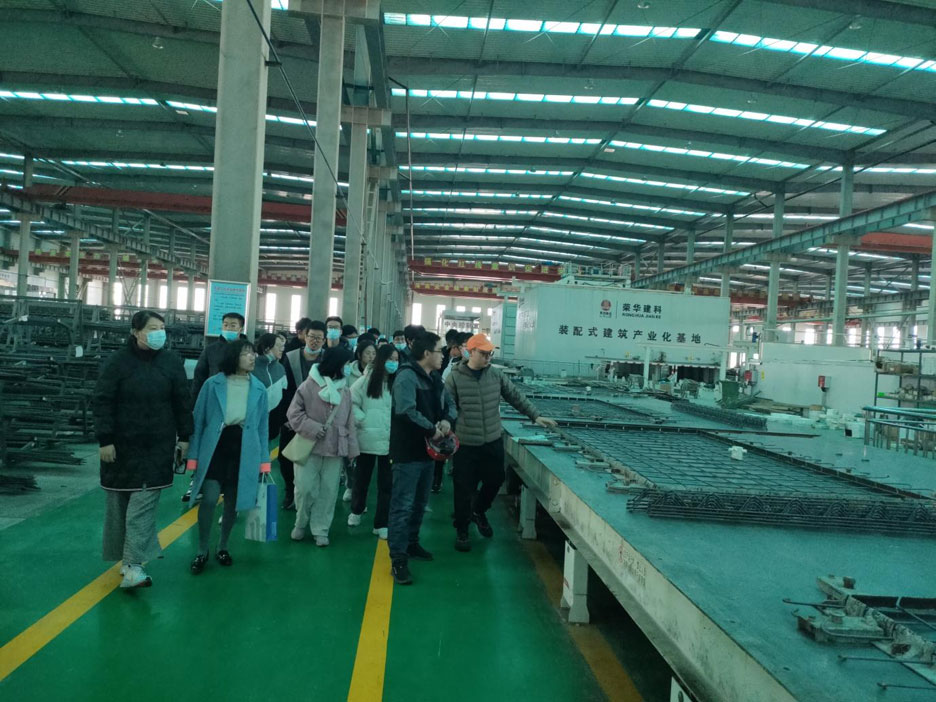 集團公司與多所院校開展校企互動交流活動(圖2) 集團公司與多所院校開展校企互動交流活動(圖2)