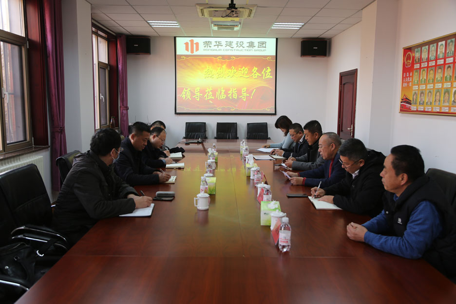 青島市企業(yè)技能人才自主評價工作調(diào)研組考核評審萊西市“企業(yè)技能人才自主評價工作”情況(圖1) 青島市企業(yè)技能人才自主評價工作調(diào)研組考核評審萊西市“企業(yè)技能人才自主評價工作”情況(圖1)